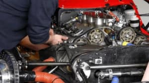 Pros & Cons of Range Rover Engine Replacement